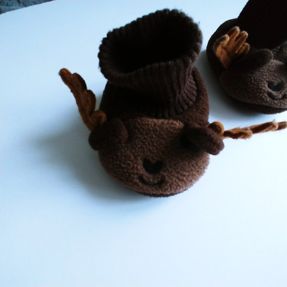 Joe Fresh Brown Fleece Moose 3D Ears and Antlers  Baby Booties 0-6 Months - Picture 2 of 10
